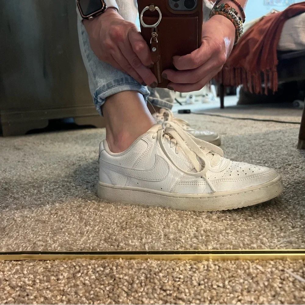 Nike classic low